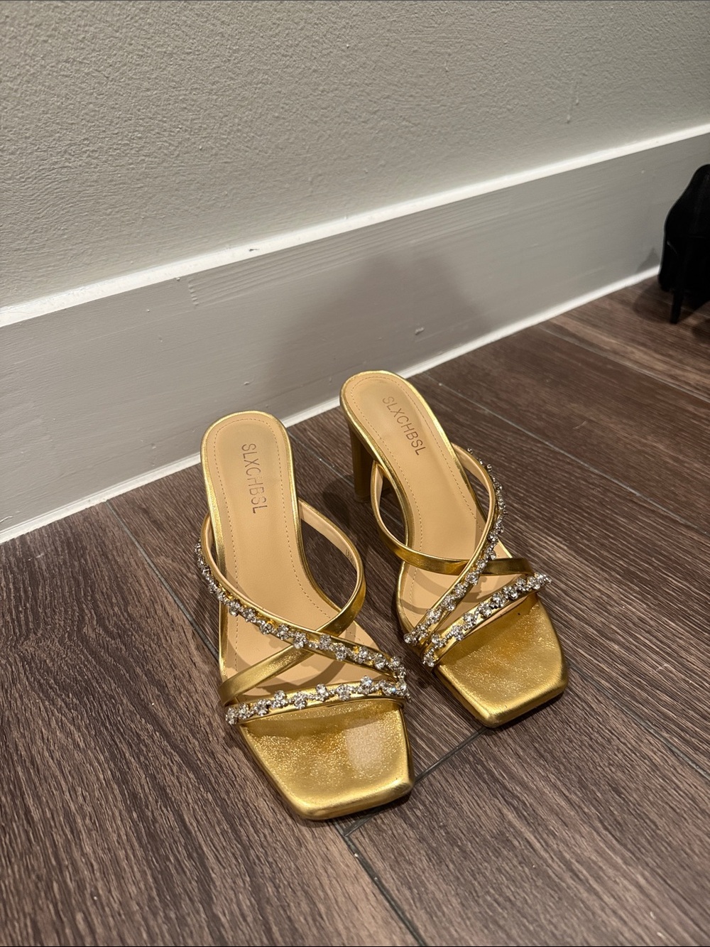 SixCh8sl Gold Rhinestone Strappy Slide Heels